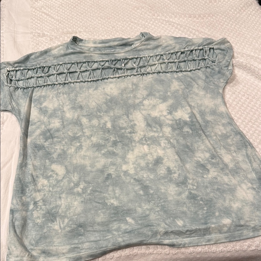 American Eagle Outfitters Blue Tie-Dye Top